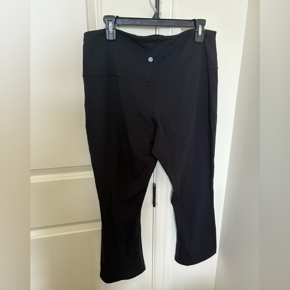 lululemon athletica Black Capris